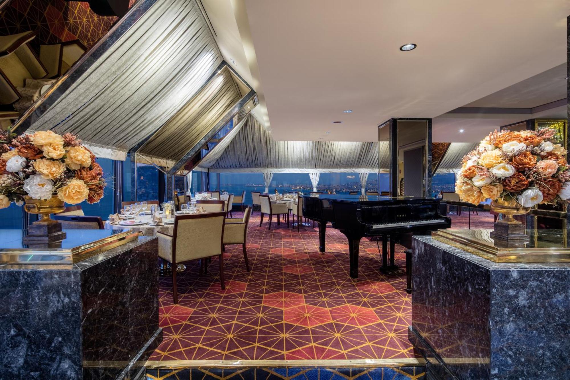 Hotell Hilton 5*